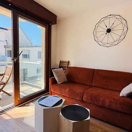 L'echappee Avec Vue Sur La *